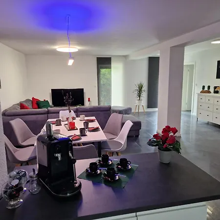Og Apartment